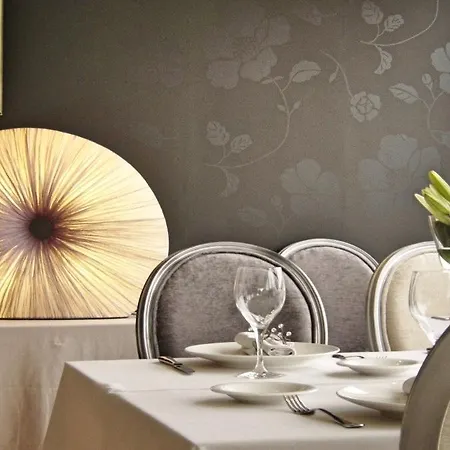 Augusta Eco Wellness 4 Superior 酒店 4*